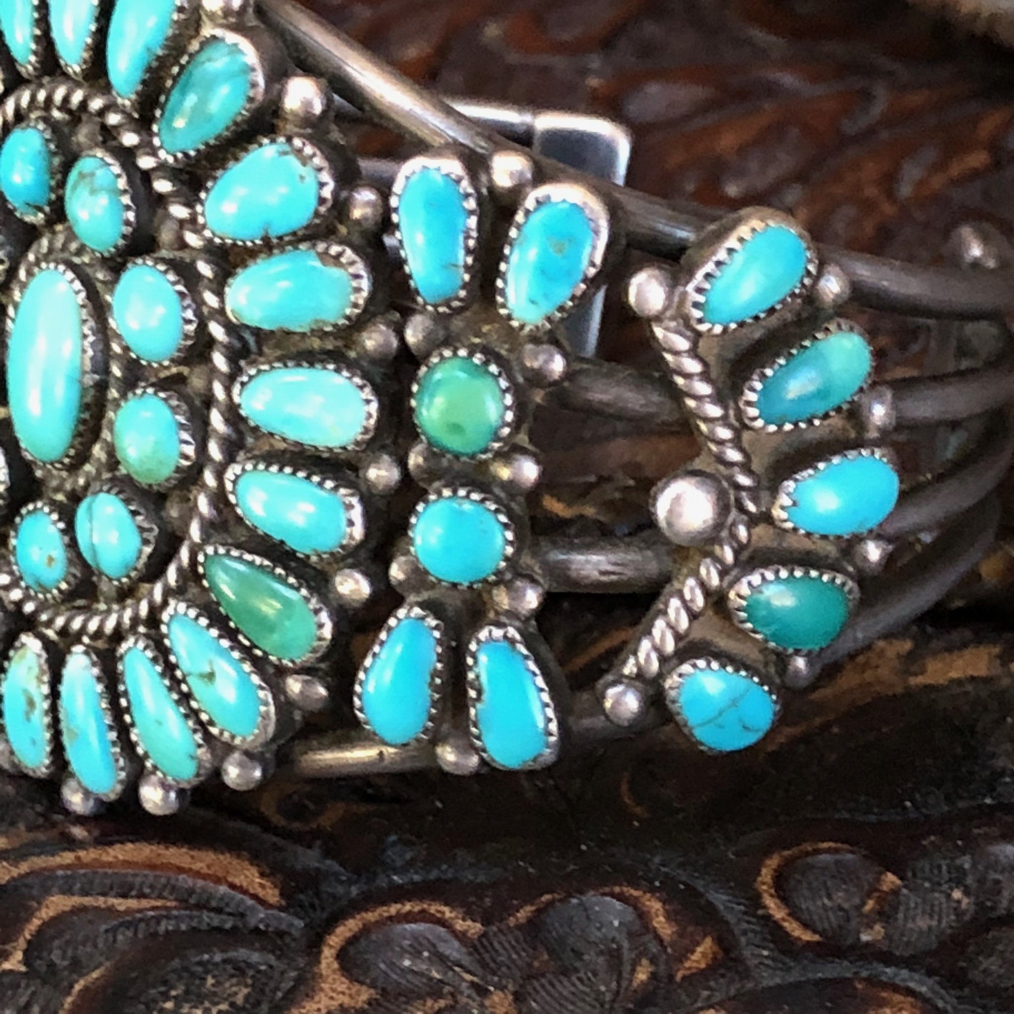 👉🏻SOLD  Early Navajo Turquoise Rosette Cluster Bracelet in Sterling Silver