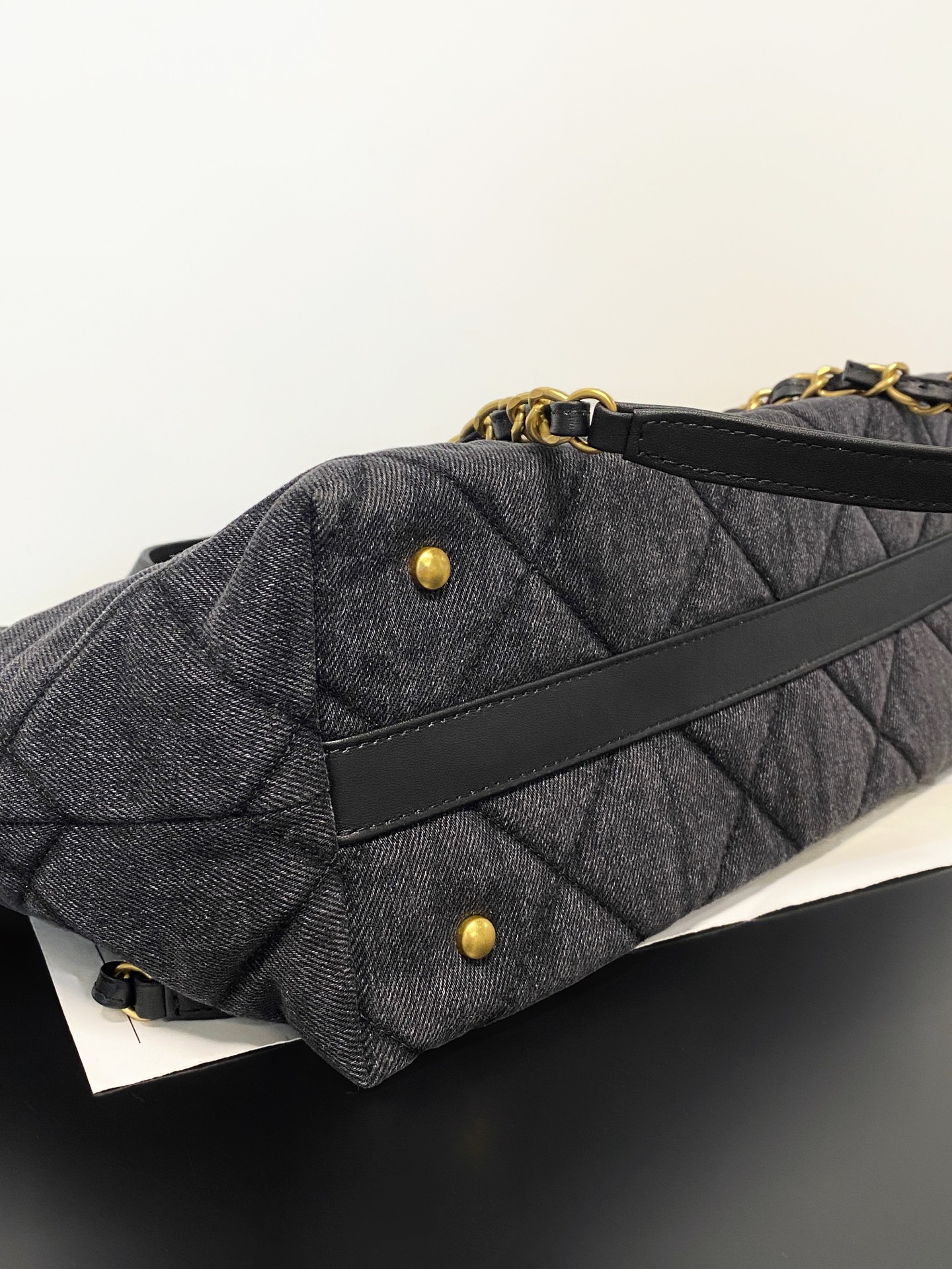 26C Denim Tote Bag in Black Washed Denim with Antique Gold Hardware (Model AS5640) - Mocuir