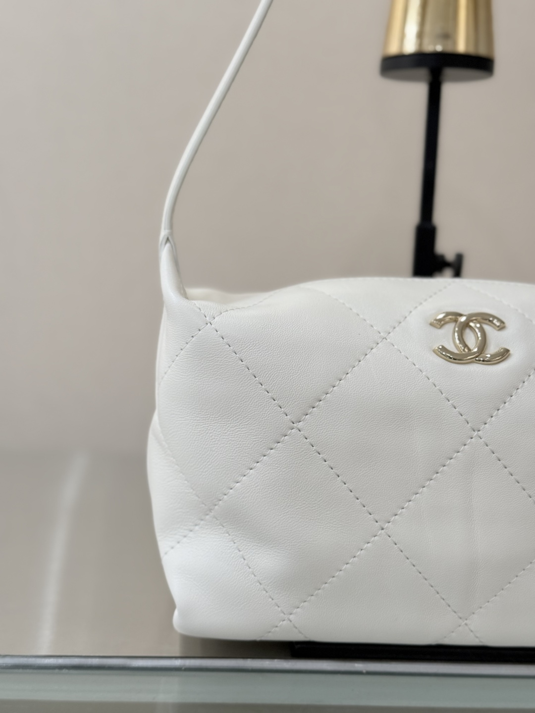 26P Hobo Shoulder Bag in White Quilted Lambskin with Light Gold-Tone Hardware - Mocuir