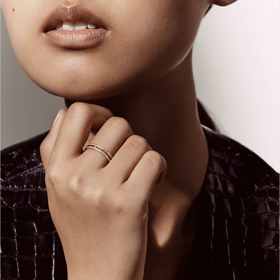 Ariane wedding band, small model