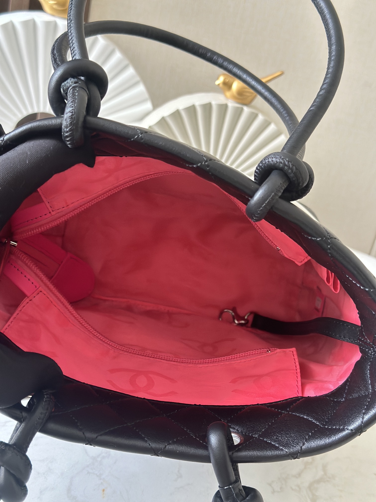 Black & White Quilted Cambon Small Tote Bag with Contrast CC Logo - Mocuir