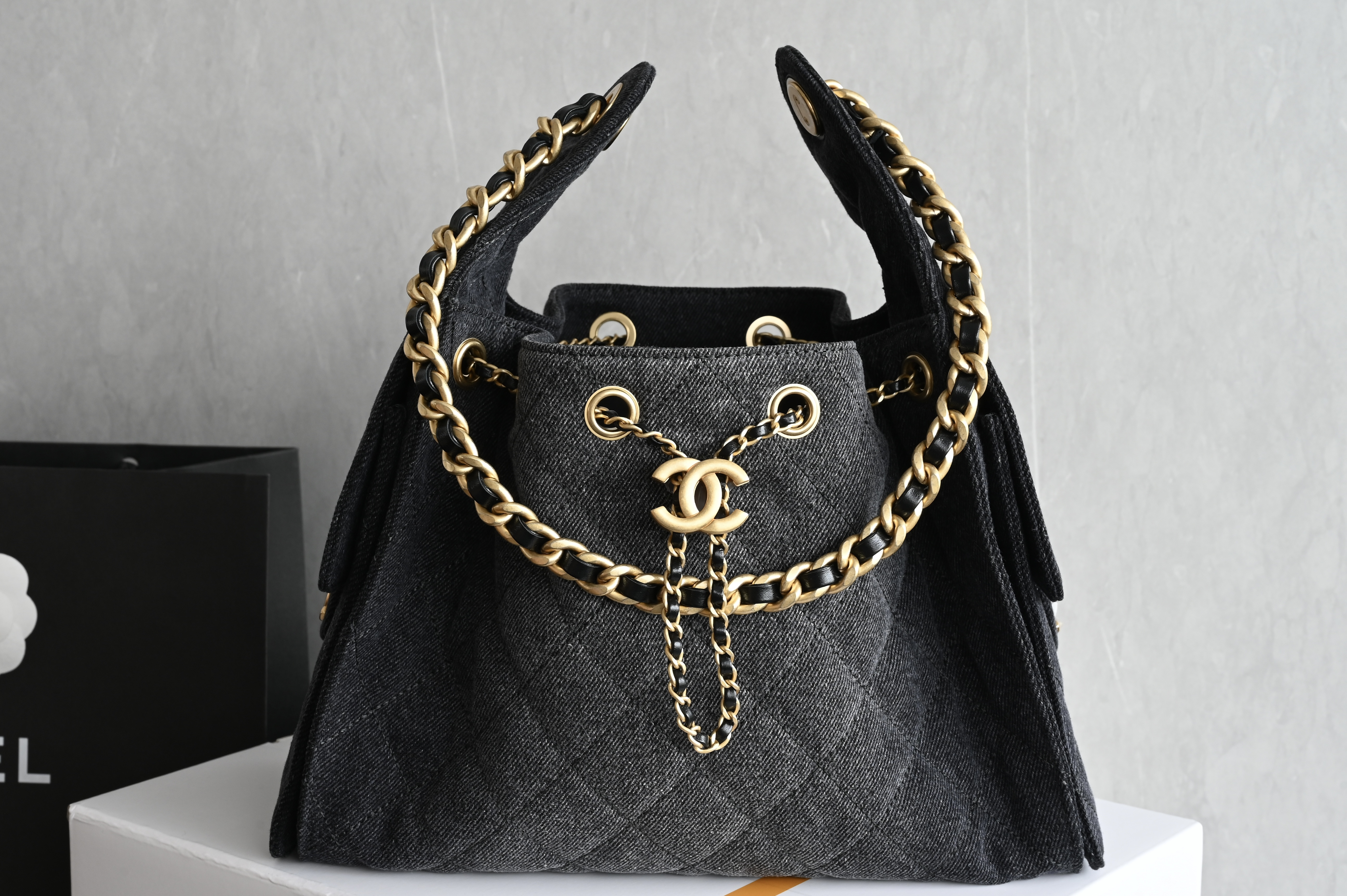 25 Small Handbag (AS5293) in Black Washed Denim with Antique Gold-Tone Hardware - Mocuir