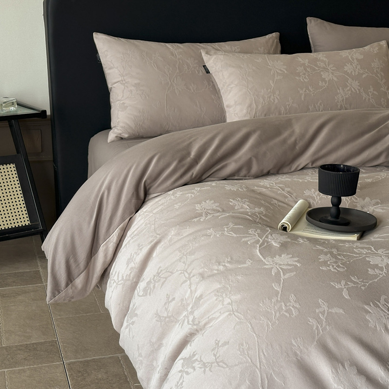 Long-staple cotton 60 thick woven cotton Jacquard four-piece cotton barrier-free high-grade quilt cover bedding