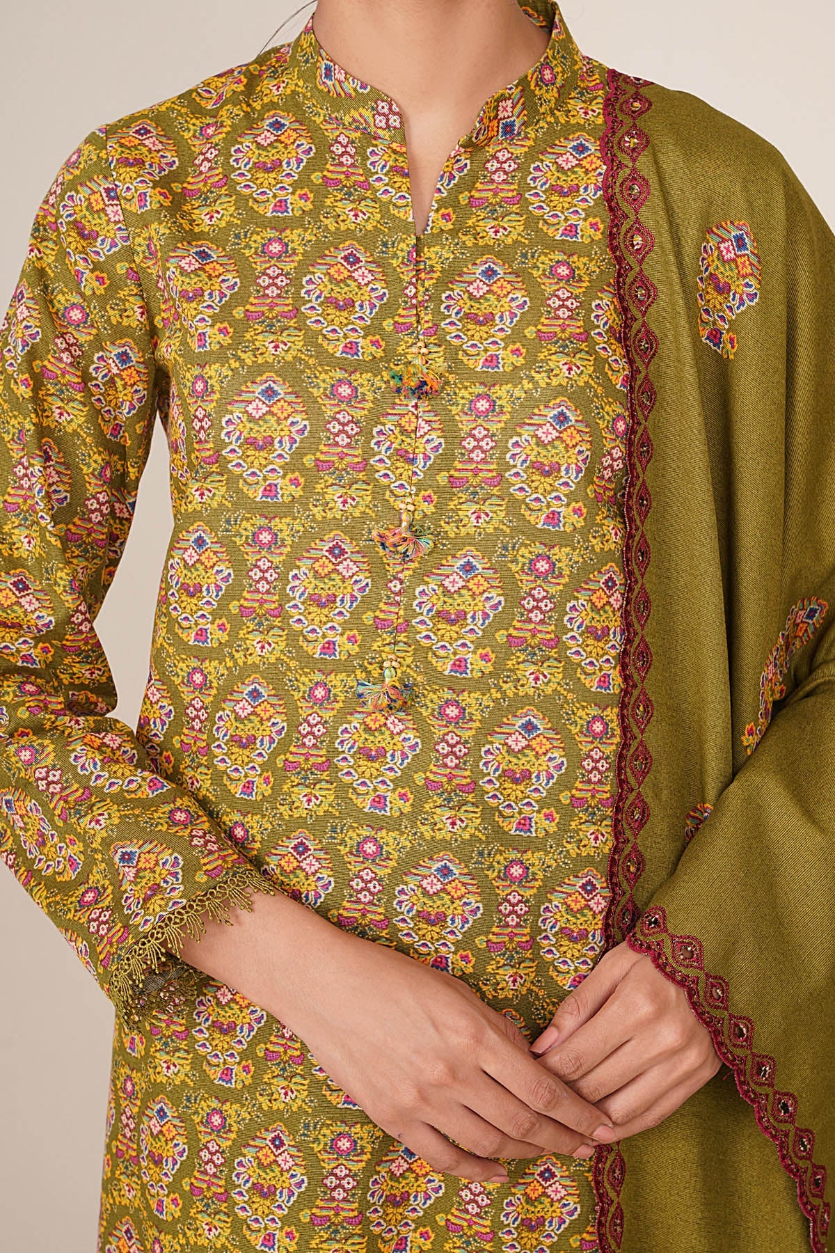 KHADDAR | EMBROIDERED
