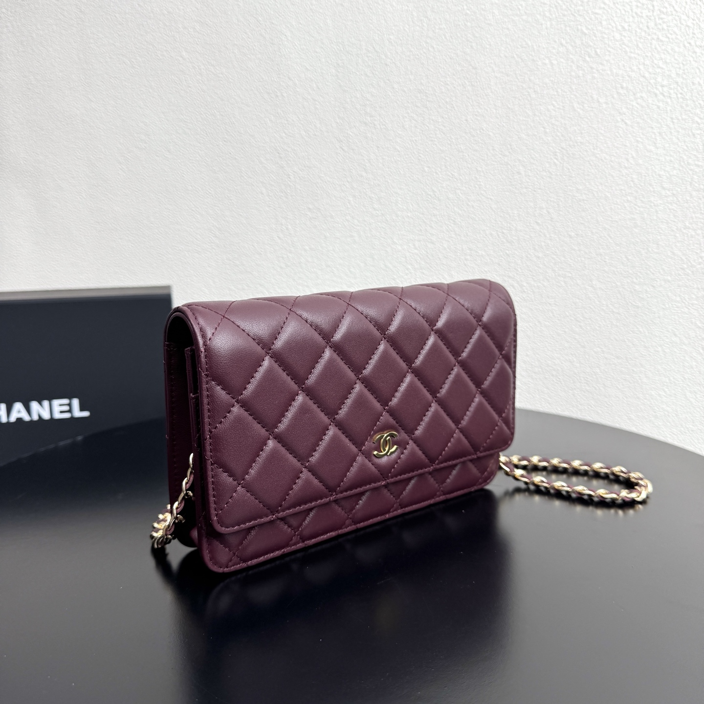 Classic Wallet on Chain（Plum） - Mocuir