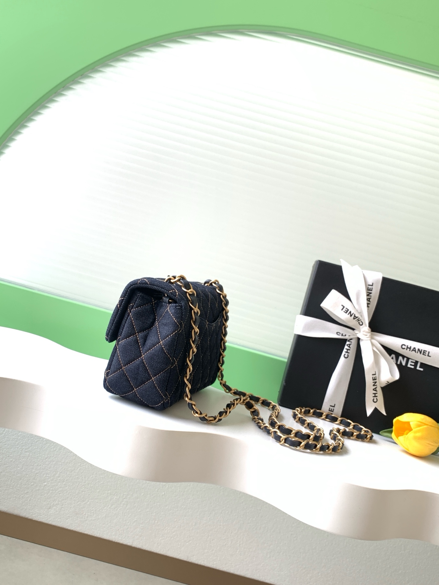 Classic Flap (CF) Large Mini in Dark Blue Denim with Gold Hardware (Model A01112, 25C26P Pre-Collection) - Mocuir