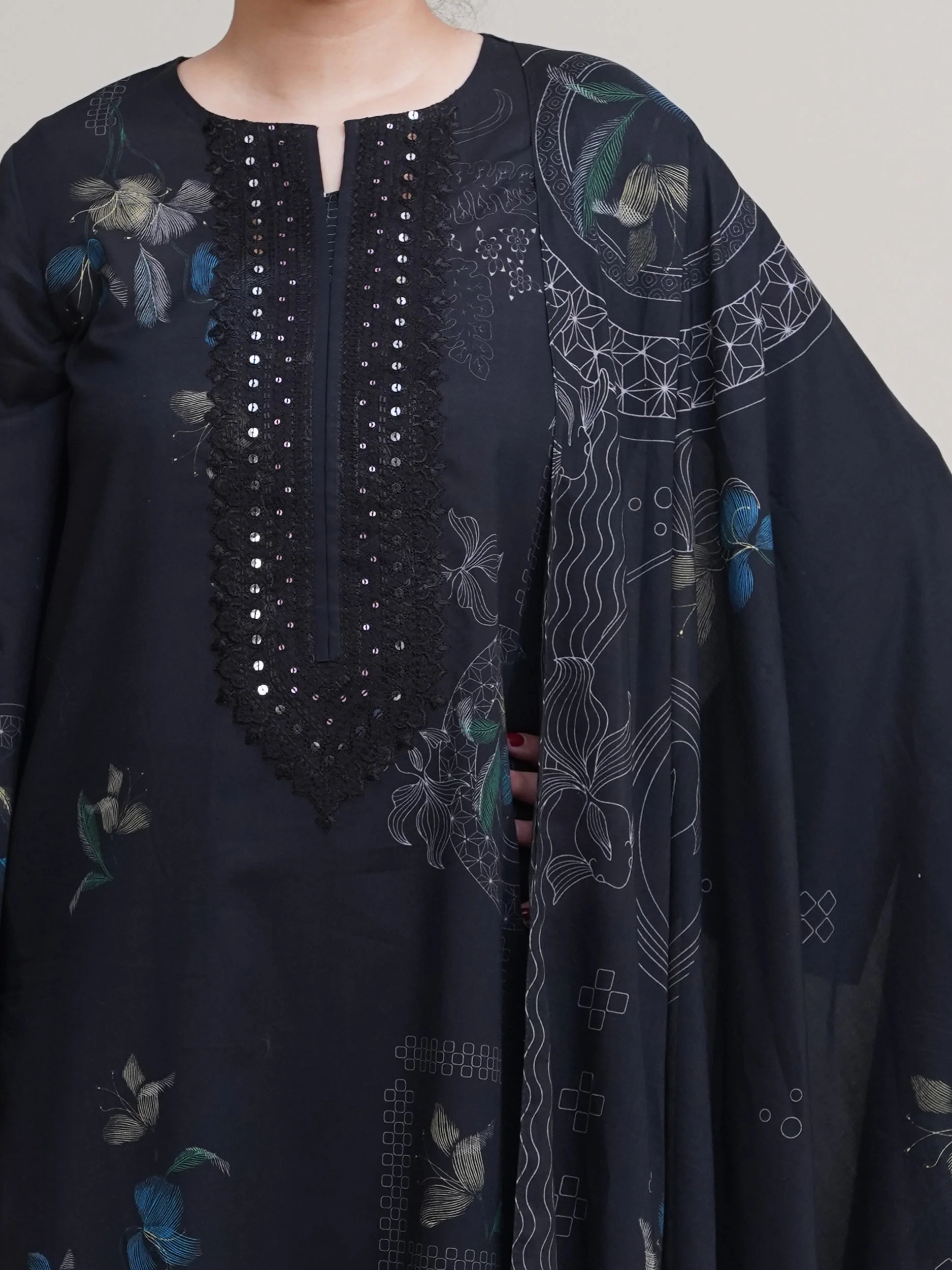 LAWN | EMBROIDERED