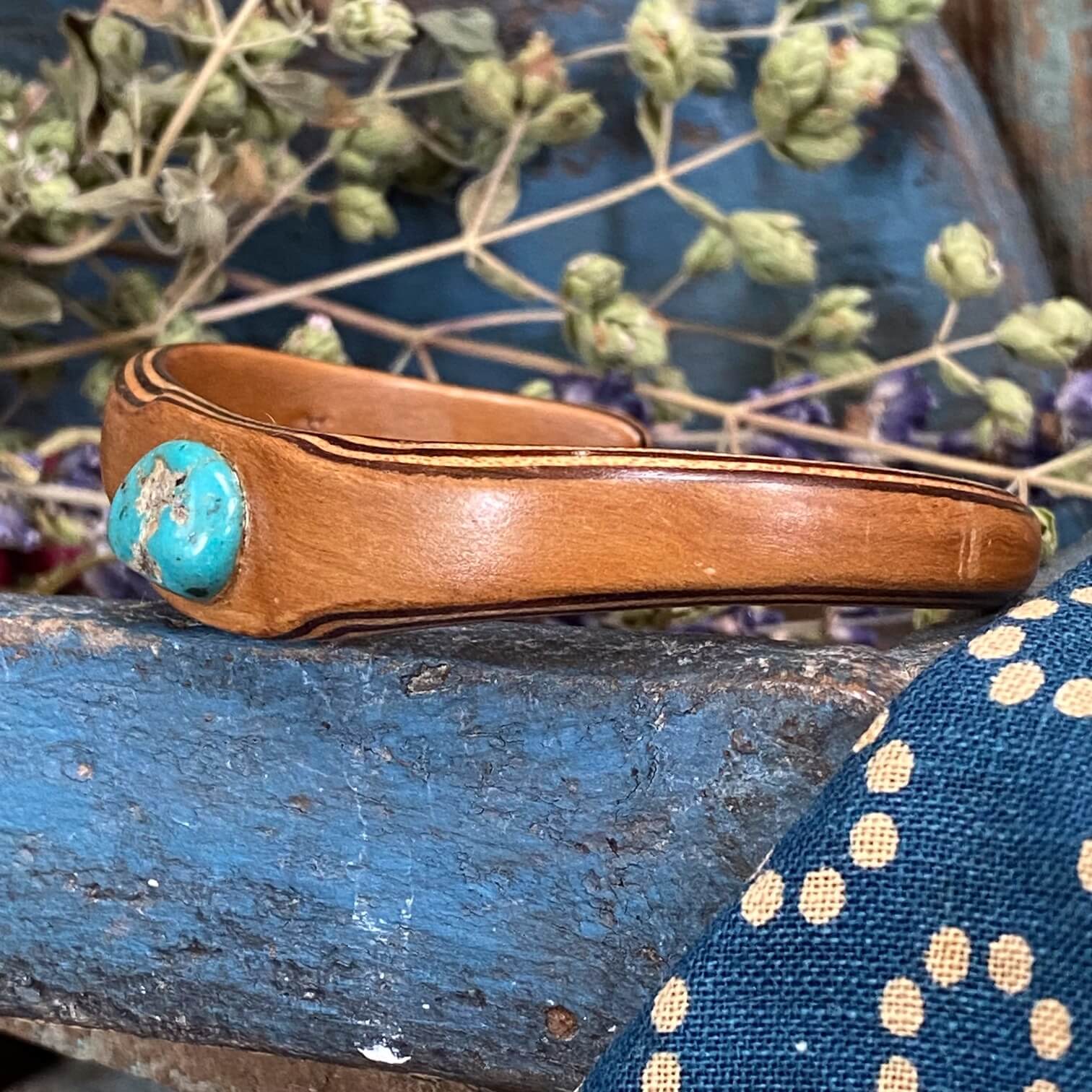 Vintage Brown Wooden Turquoise Bracelet