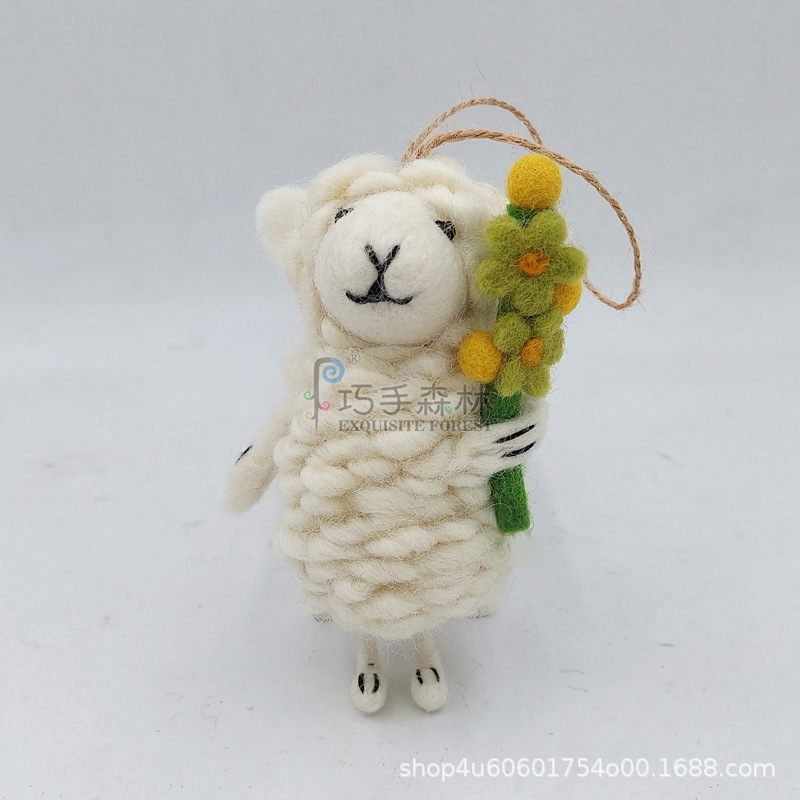 Wool felt pendant cute plush toy
