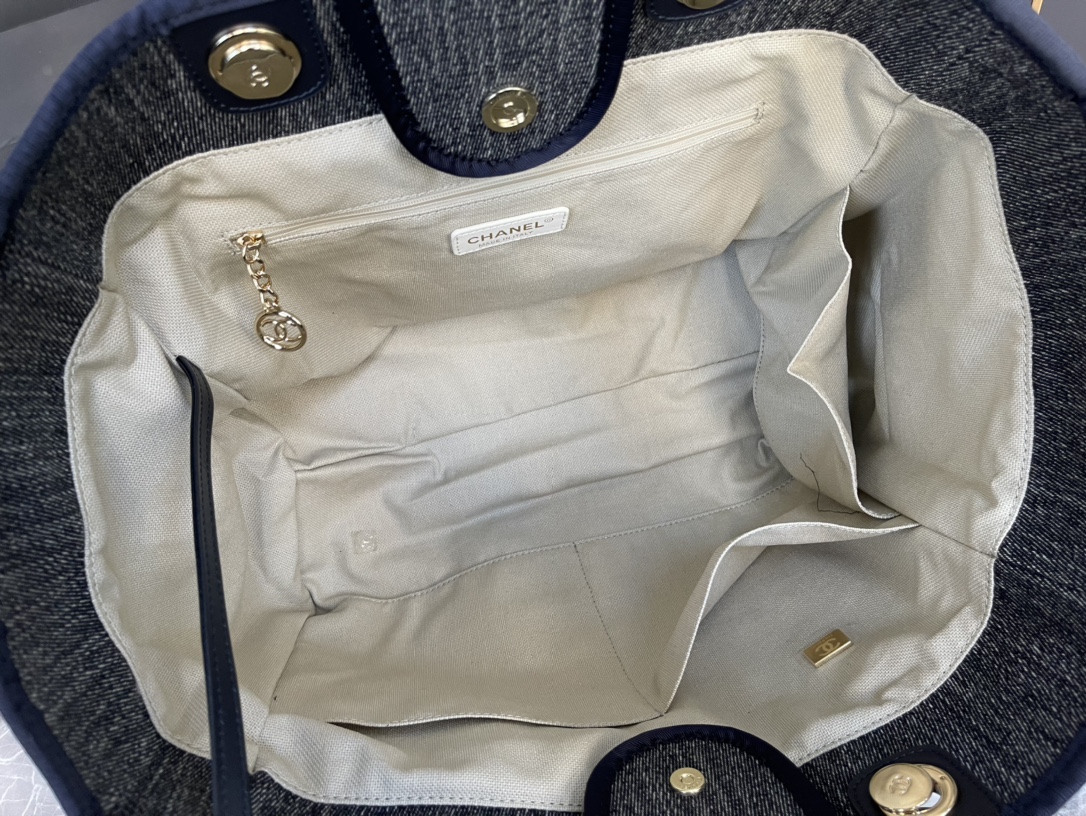 Deauville Large Quilted Denim Canvas Tote Bag with Gold-Tone Hardware - Mocuir