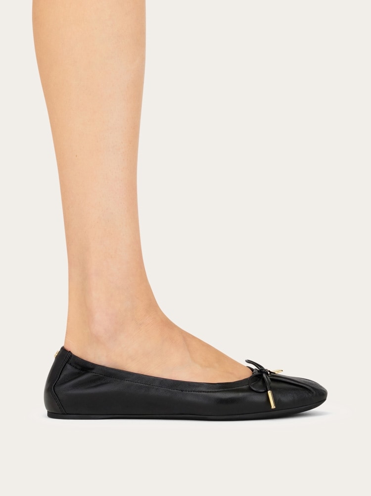 Elasticated ballet flat