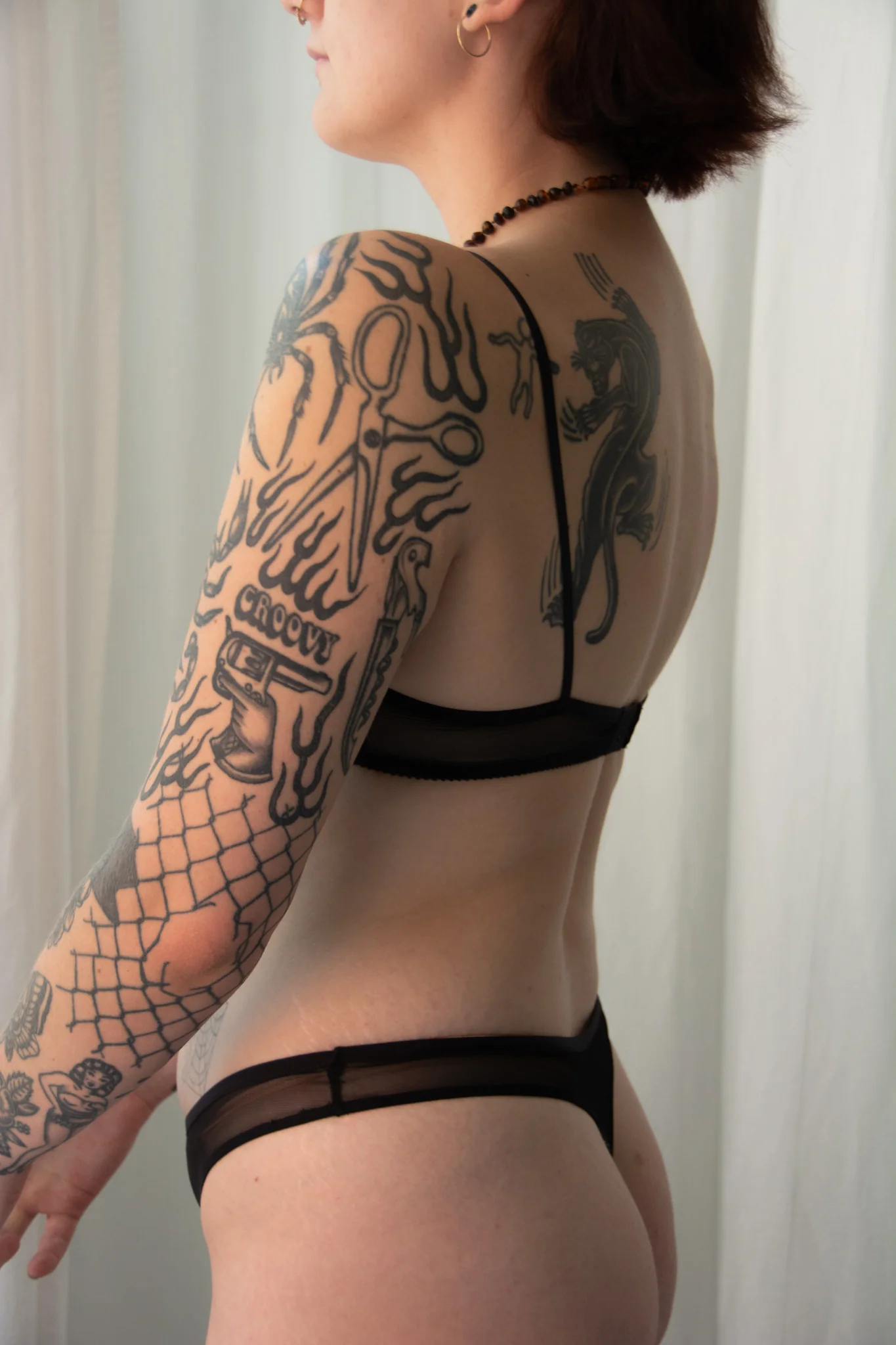 Only Hearts Whisper Peekaboo Bra