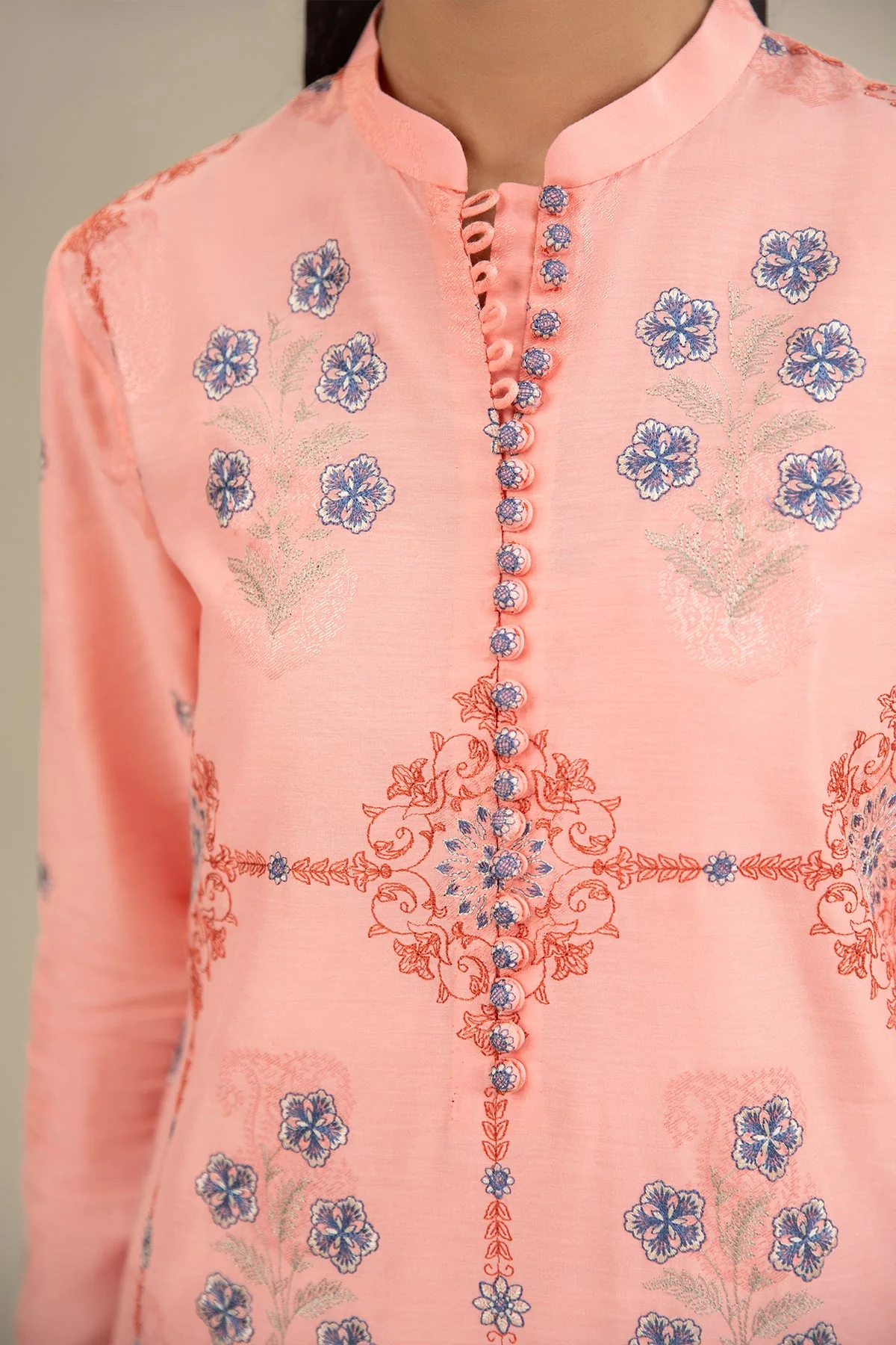 JACQUARD | EMBROIDERED