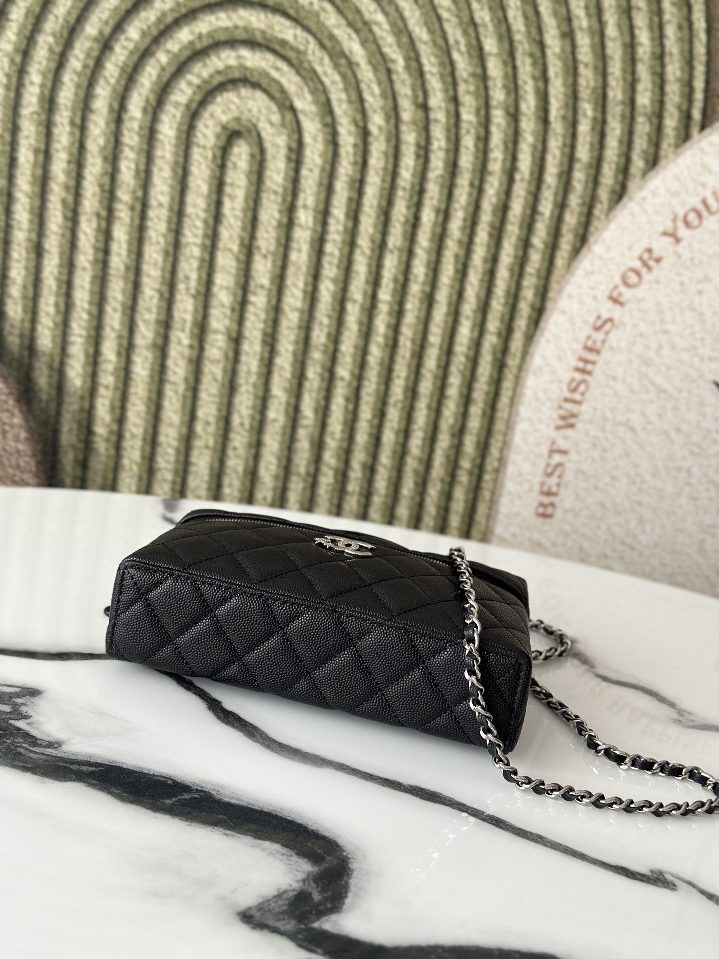 25C/26C Mini Vanity Case with Top Handle & Star CC Logo - Mocuir