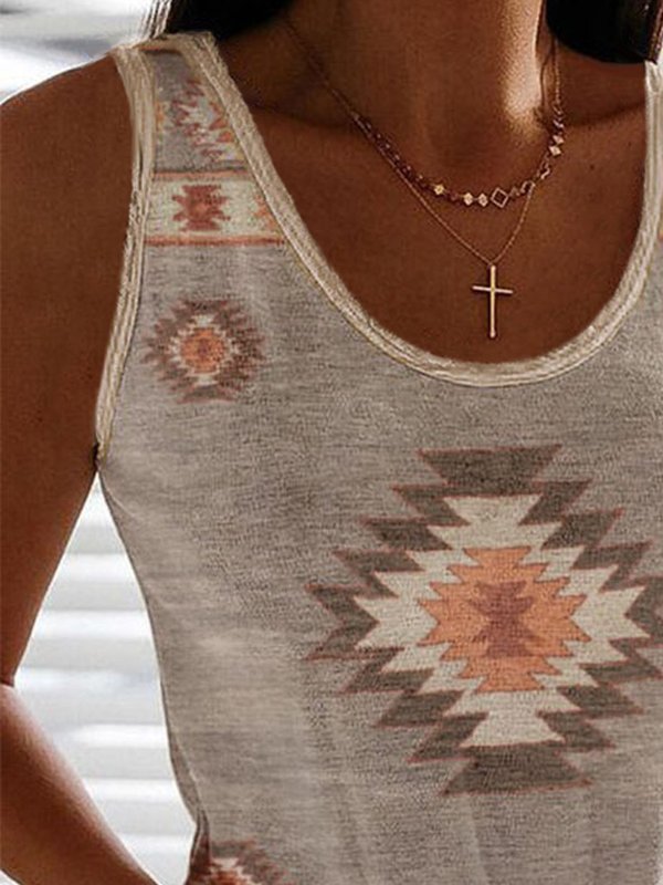 Retro Geometric Print T-Shirt