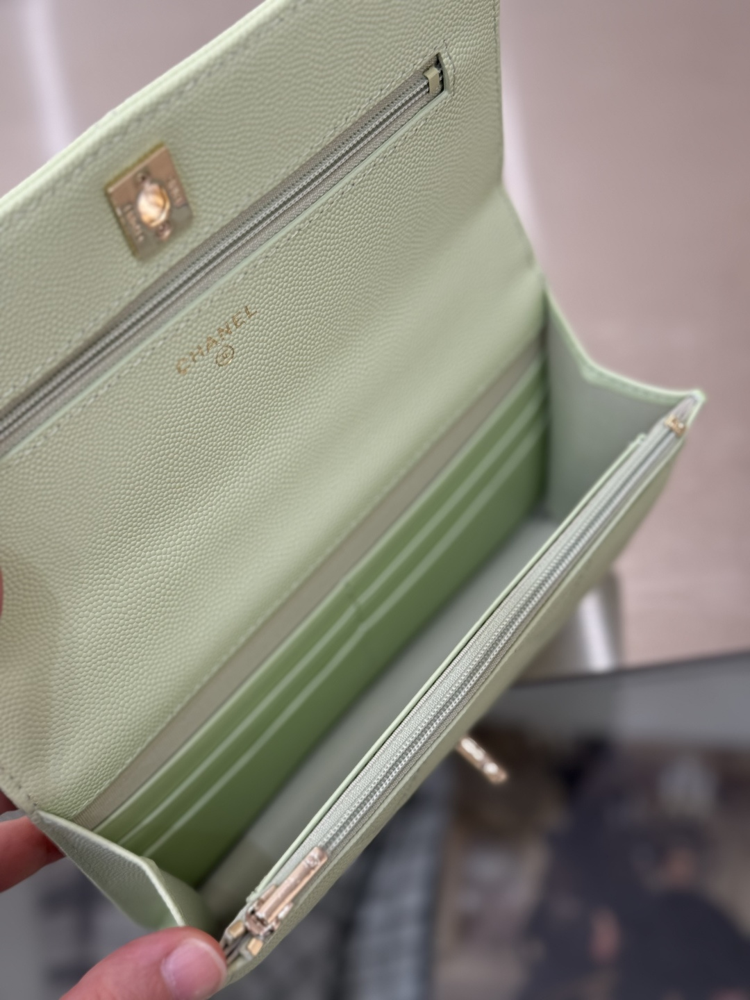 Classic Wallet On Chain with Top Handle（Light Teal） - Mocuir