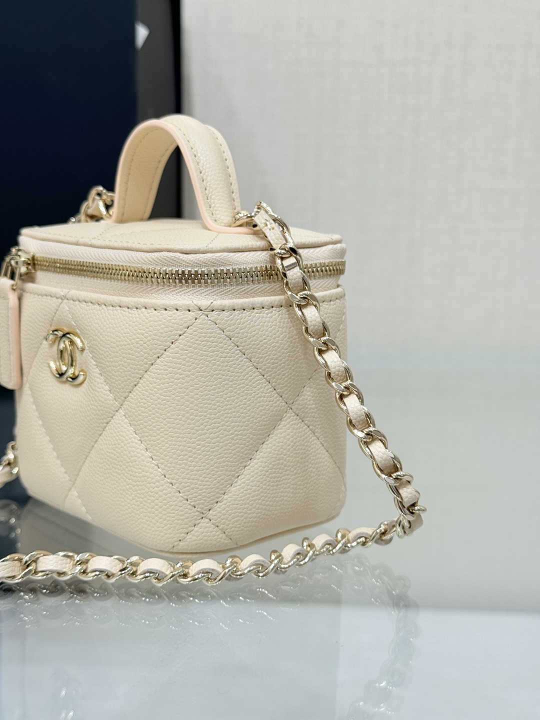 Mini Top Handle Vanity Case (AS5993) in Beige Quilted Grained Calfskin (Caviar) with Antique Gold-Tone Hardware - Mocuir