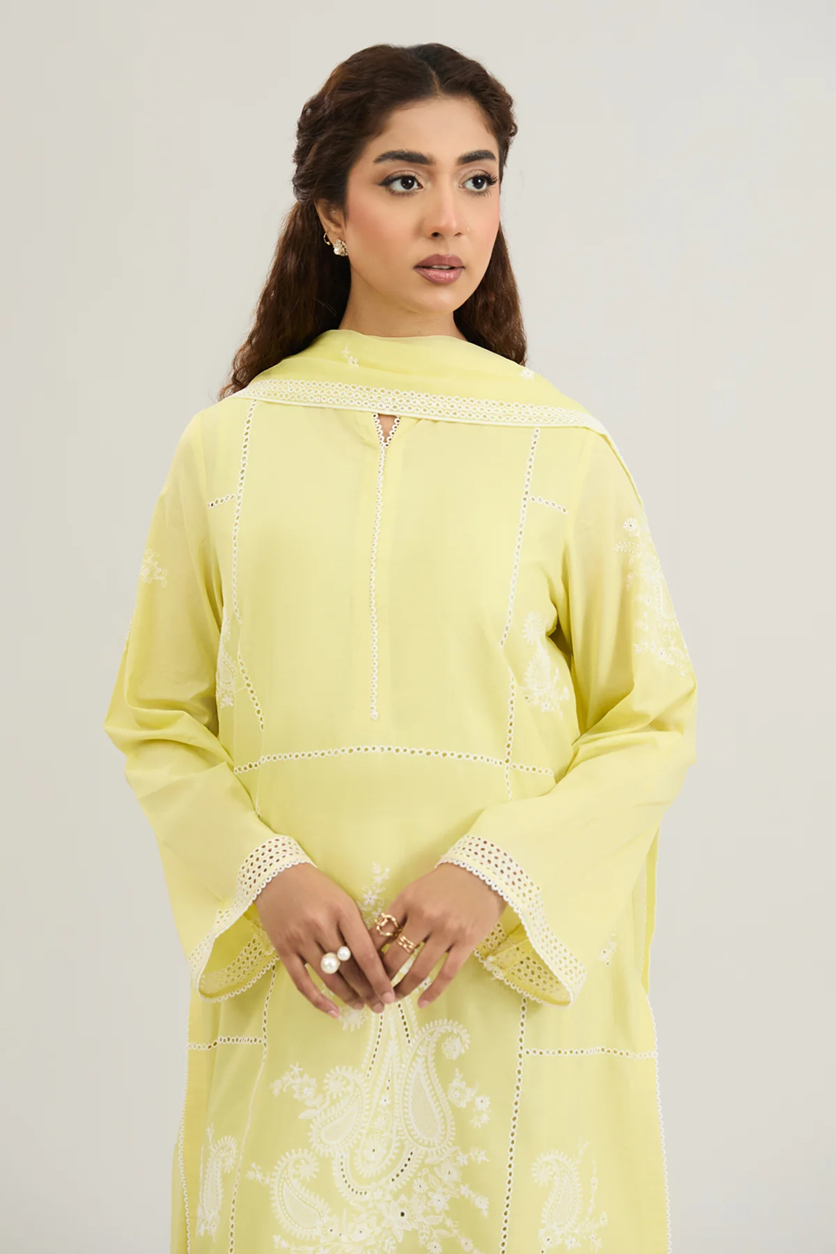 LAWN | EMBROIDERED