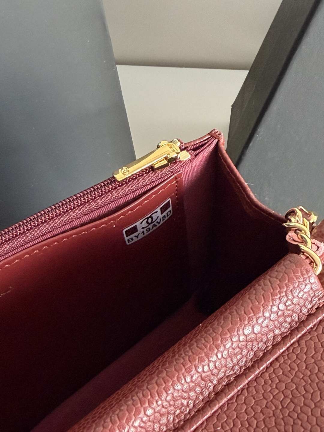 25C/26C Wallet On Chain（Burgundy） - Mocuir
