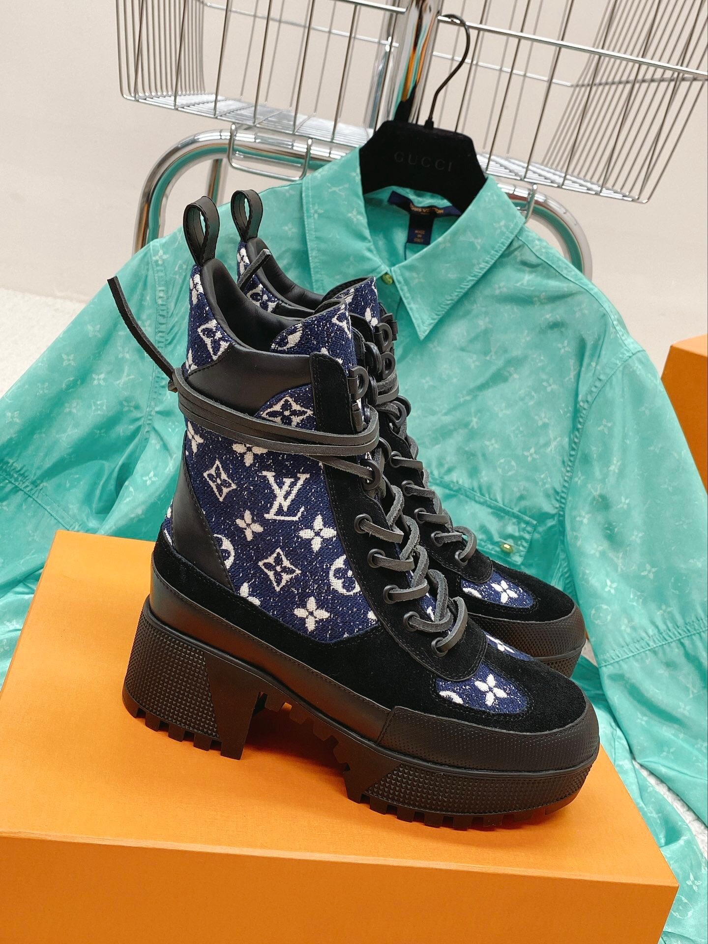 Louis Vuitton Boots – WOLV1009