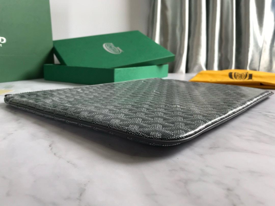Goyard GM Pouch – BHPH1015
