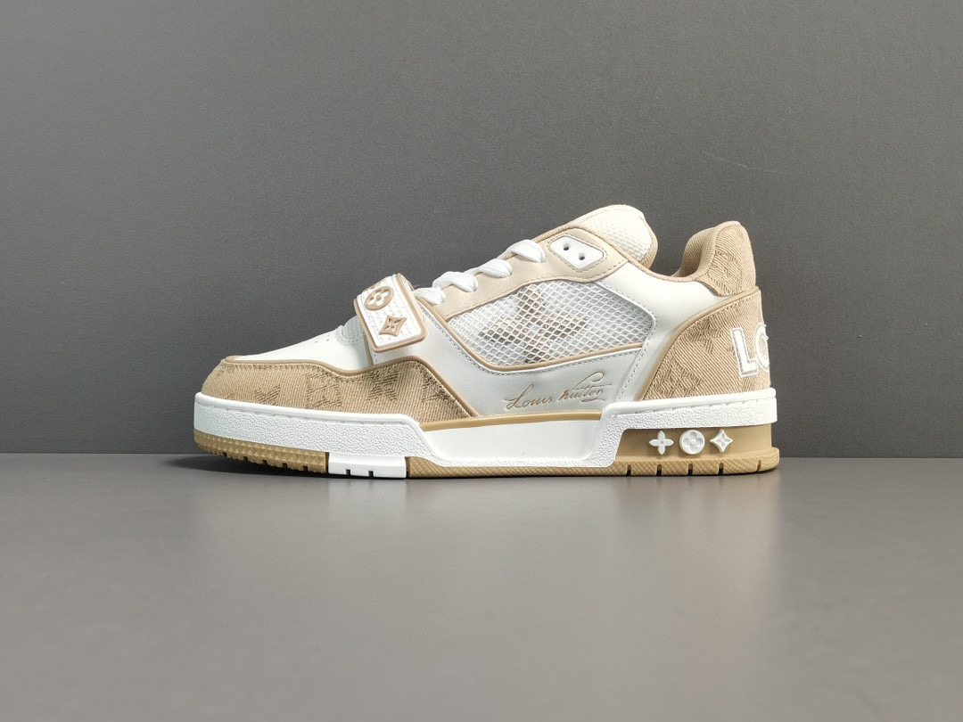Louis Vuitton Sneaker – LSVT1184