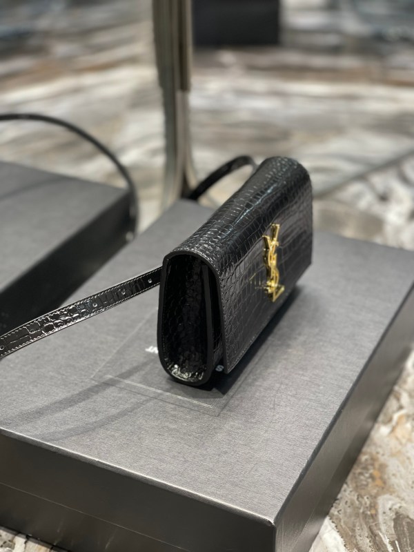 Yves Saint Lauren Bag – YSLB1071