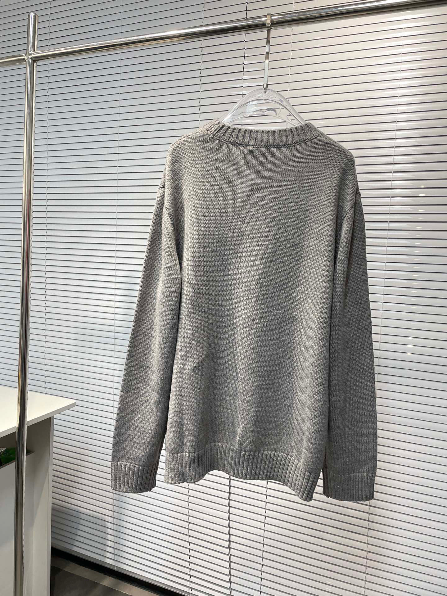 Prada Sweater – SWHO1982