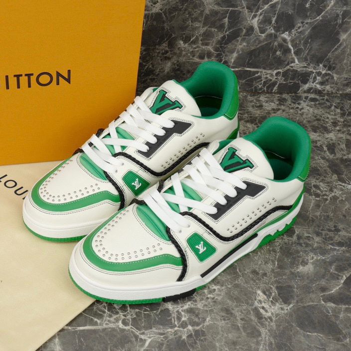 Louis Vuitton Sneaker – LSVT1372