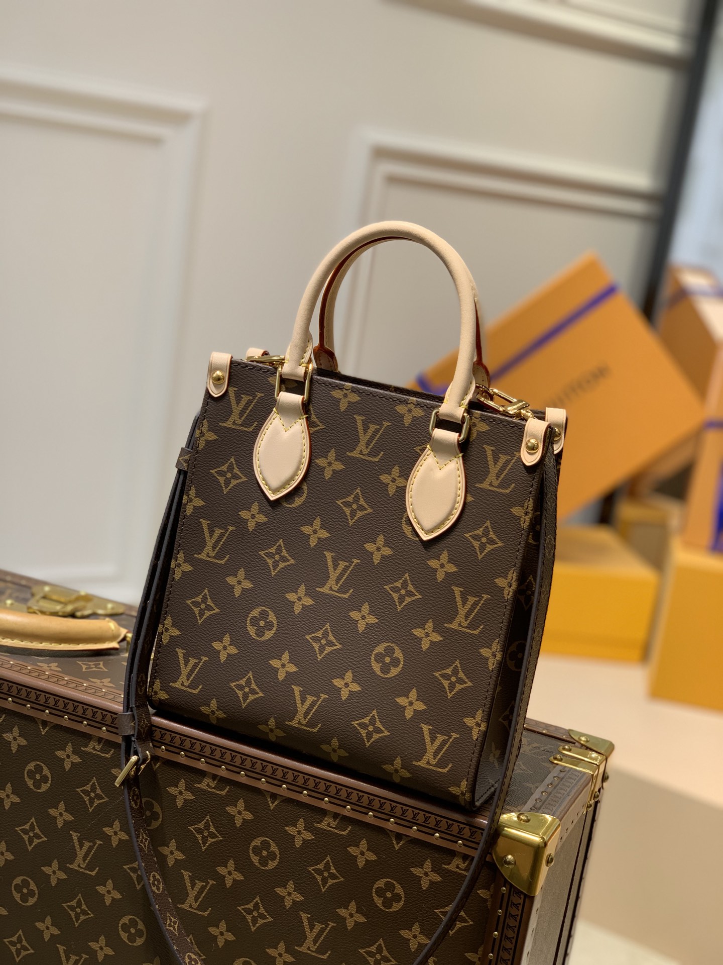 Louis Vuitton Tote Bag – LVTB1085