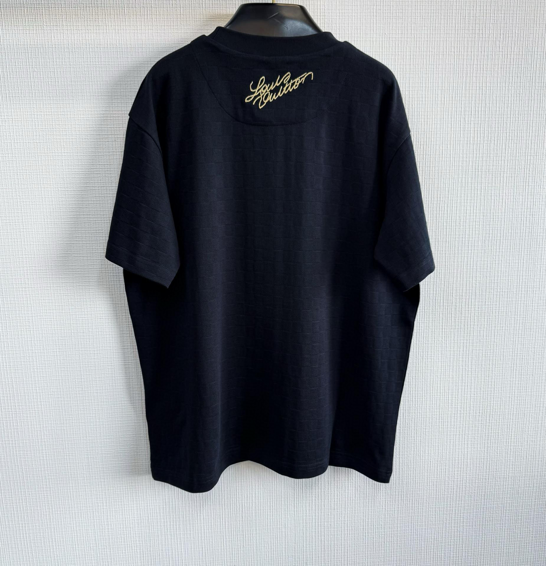Louis Vuitton T-Shirt – TSHP3020