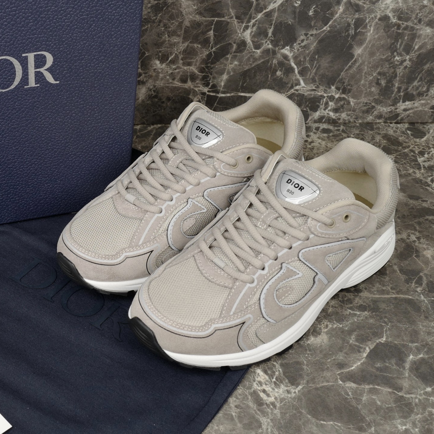 Dior B30 Sneaker – DIOR1318