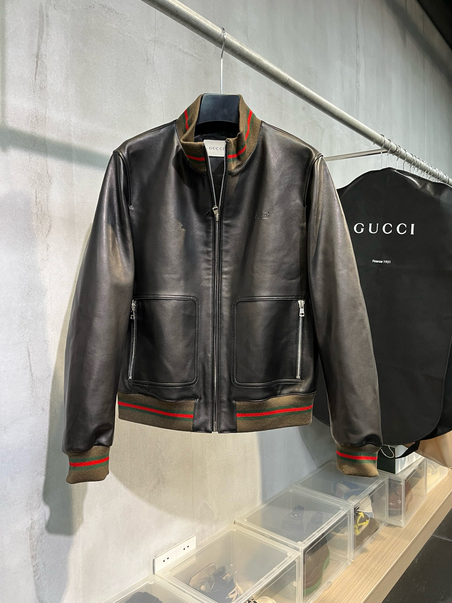 Gucci Leather Jacket – CJKT1600