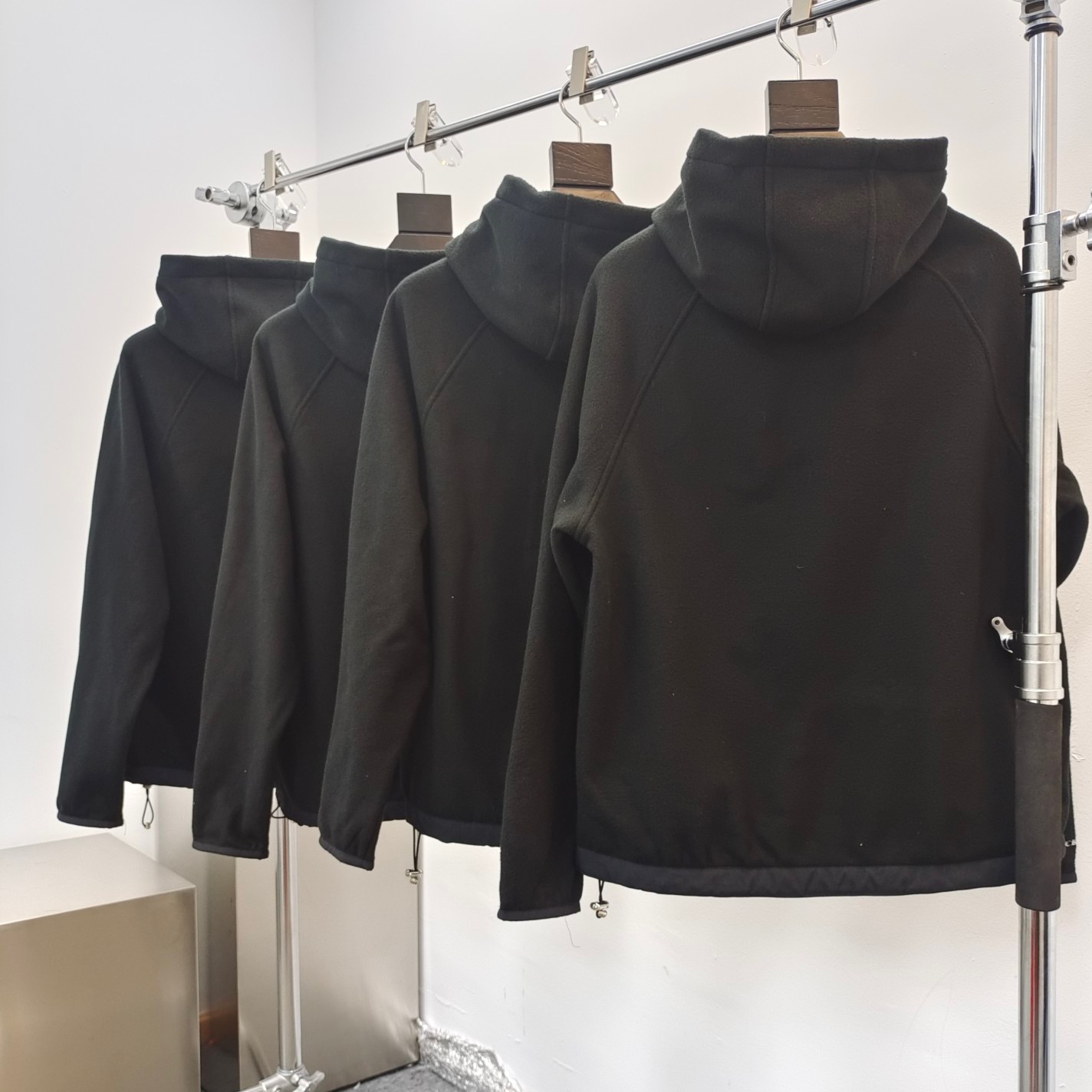 Chrome Hoodie – SWHO1670