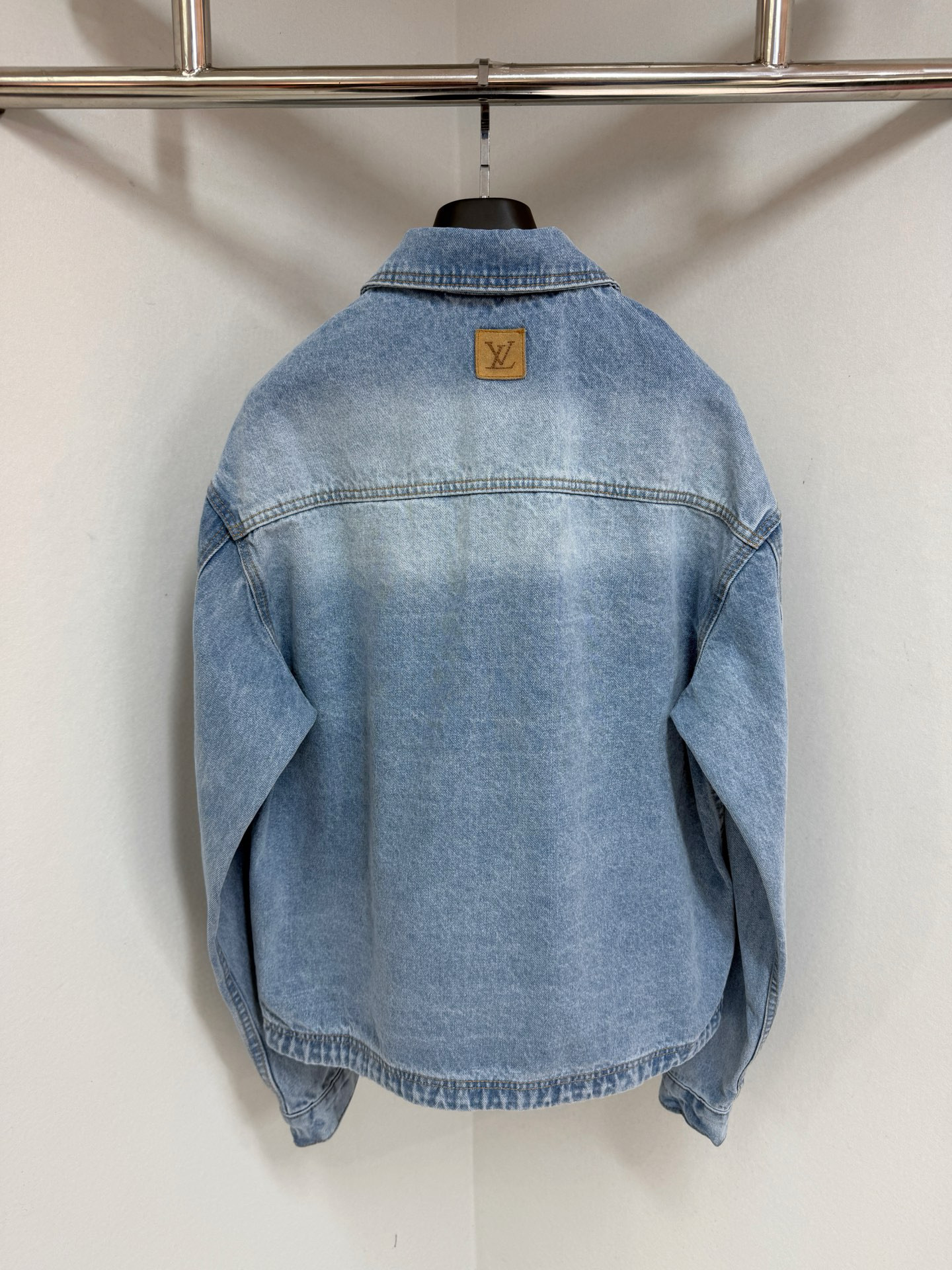 Louis Vuitton Denim Jacket – VEJK1138