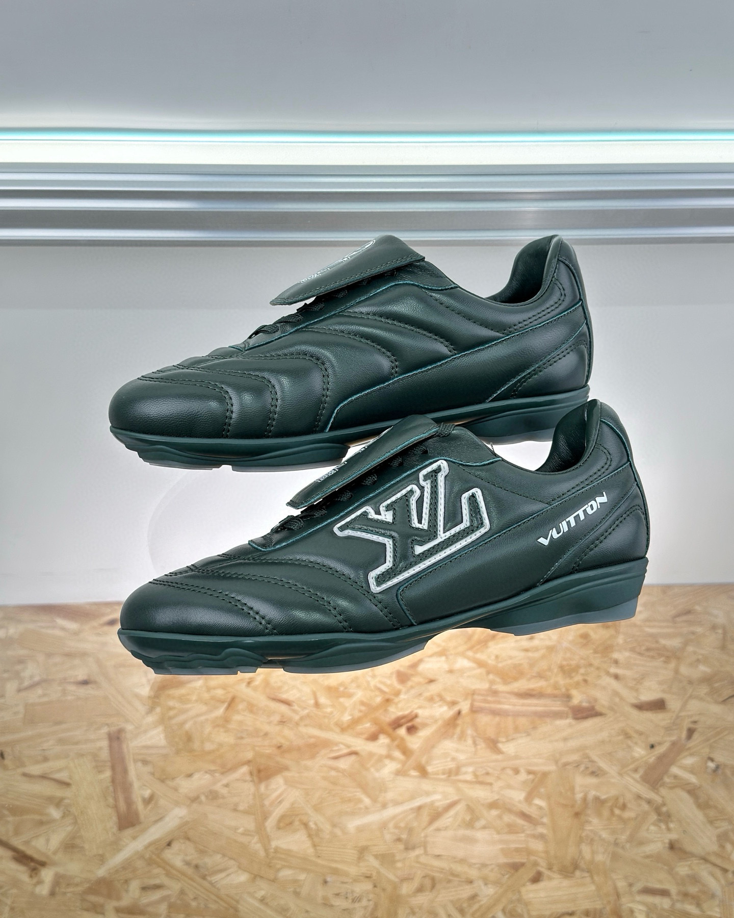 Louis Vuitton Soccer – LSVT1456