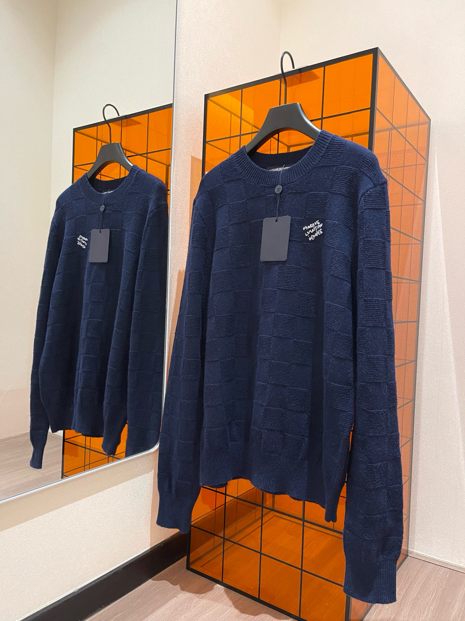 Louis Vuitton Sweater – SWHO2203