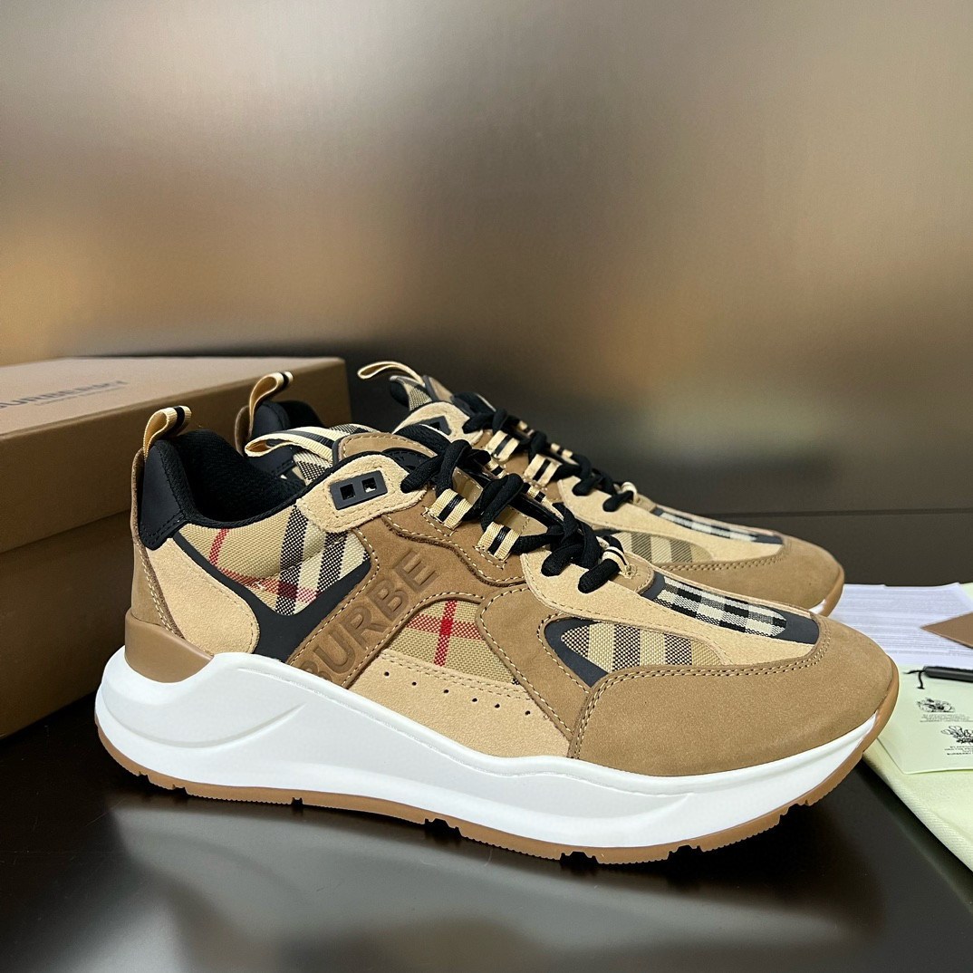 Burberry Sneaker – BBRY1035