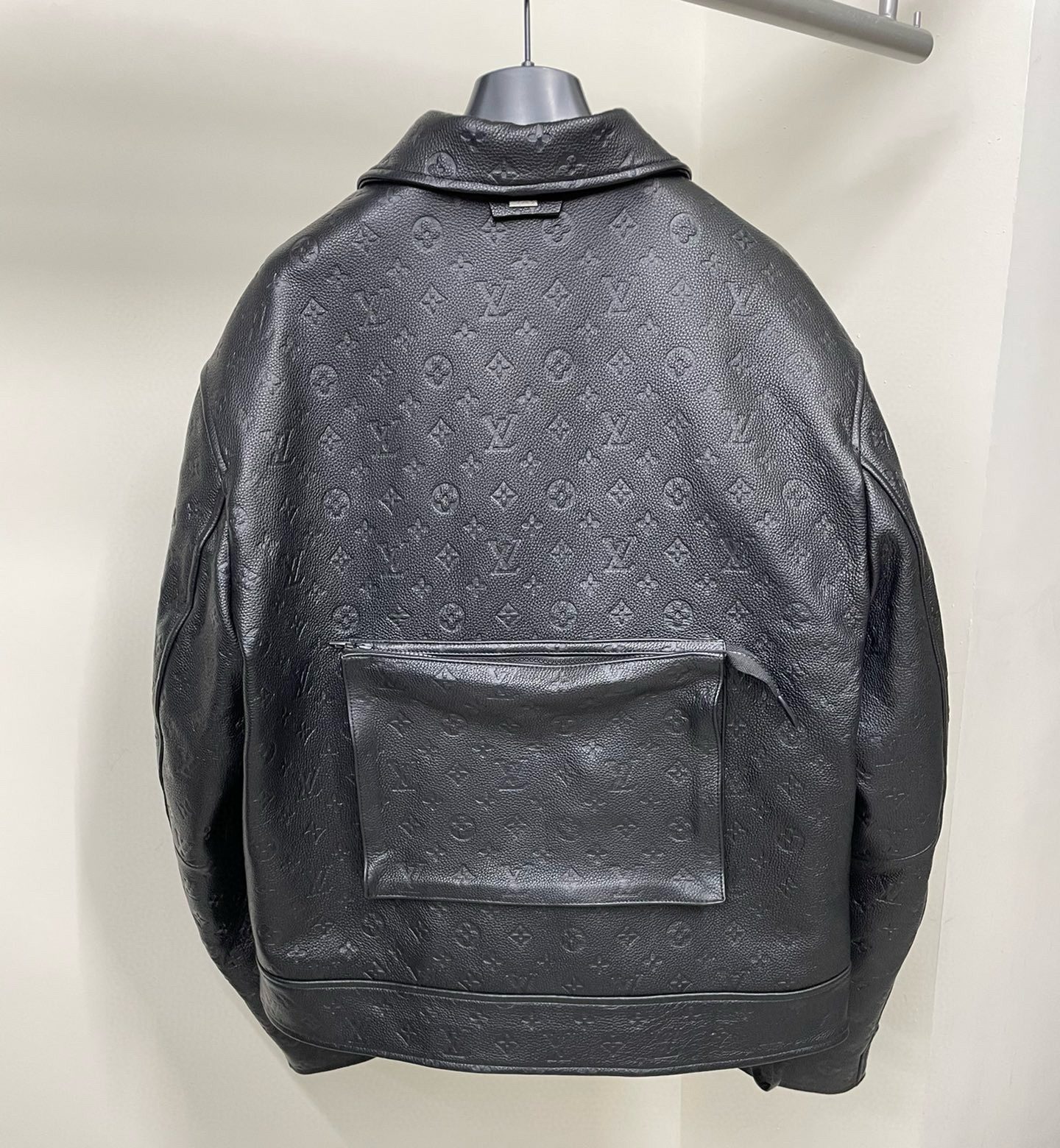 Louis Vuitton Jacket – CJKT1602