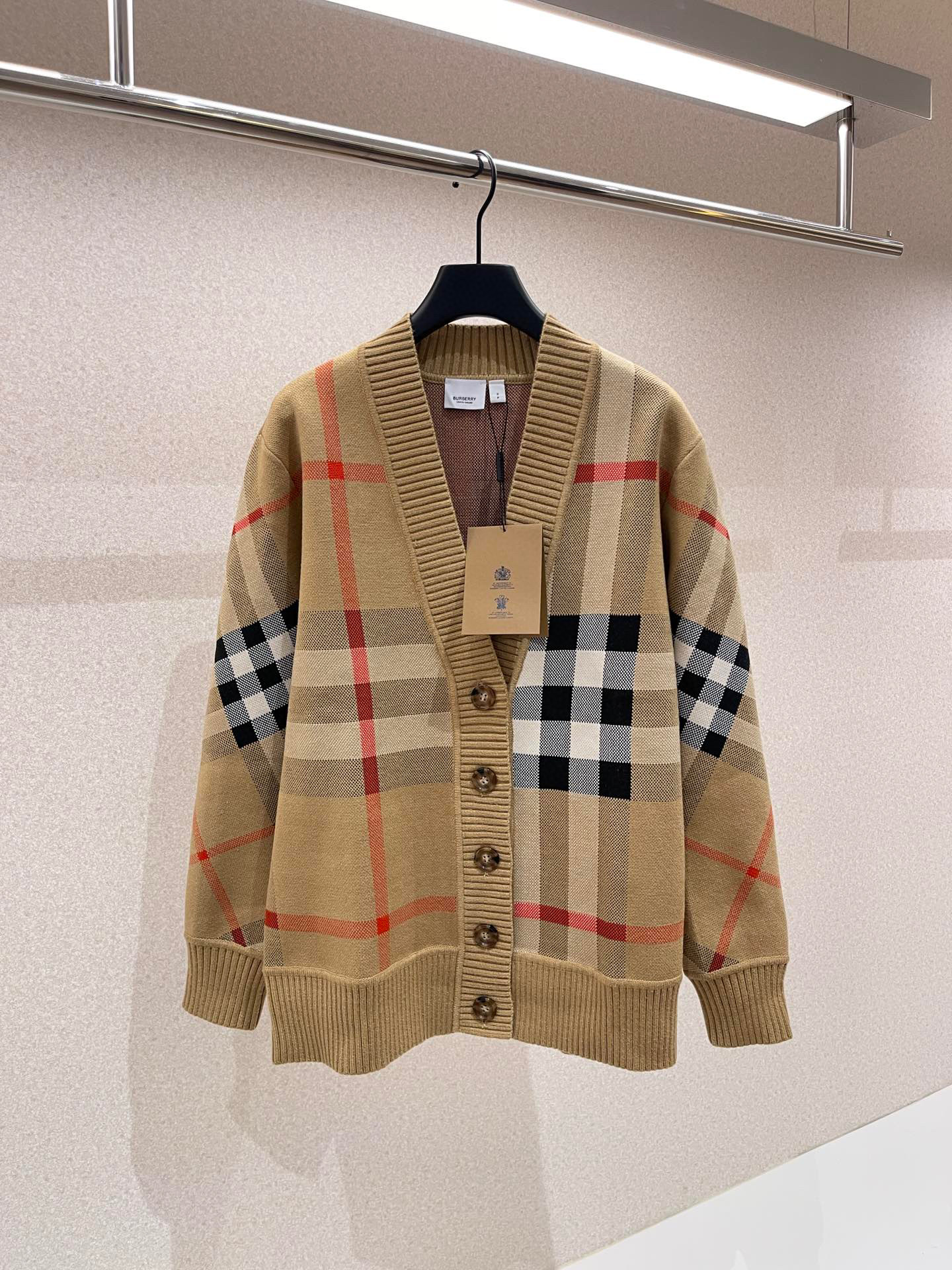 Burberry Sweater – SWHO1945