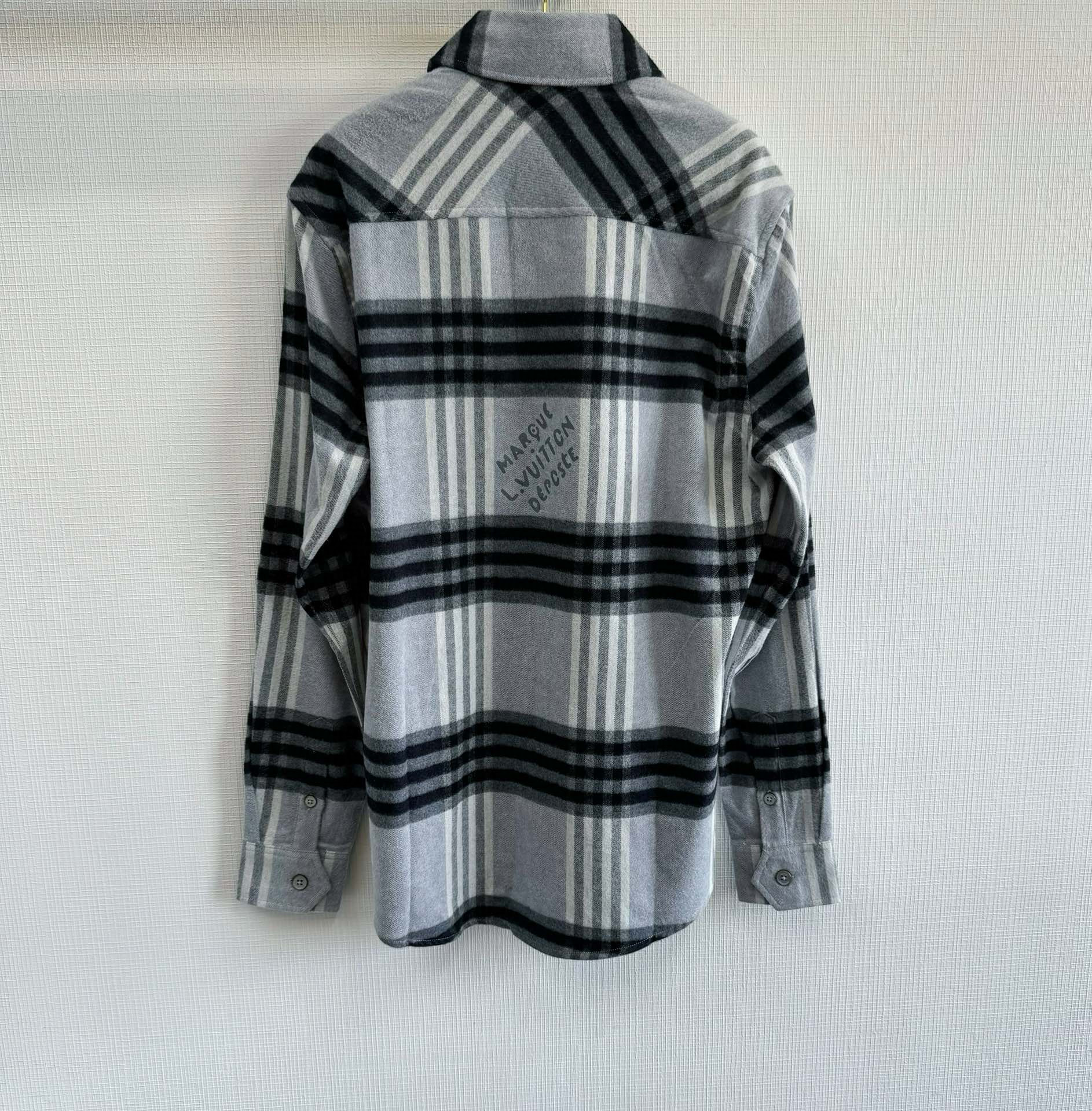 Louis Vuitton Shirt – SHTR1463