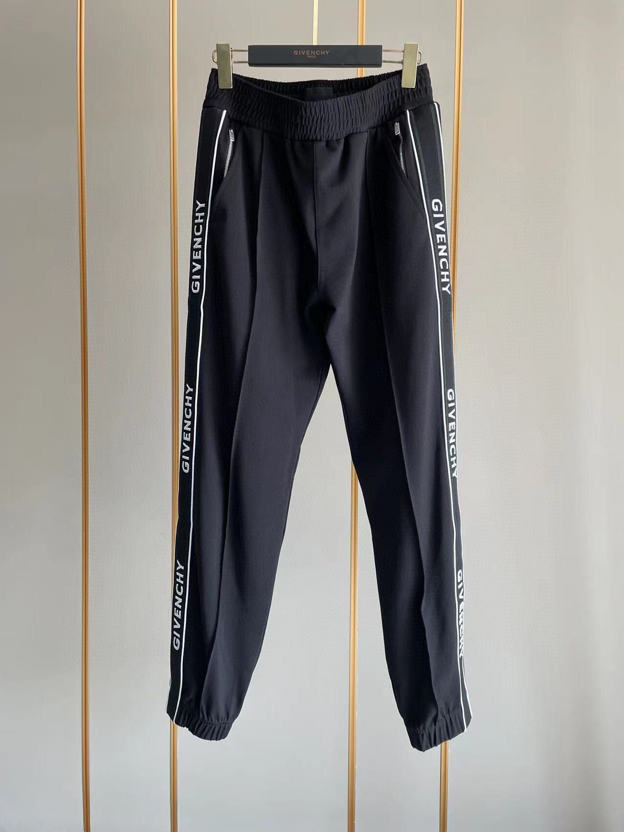 Givenchy Pant – TRJT1049