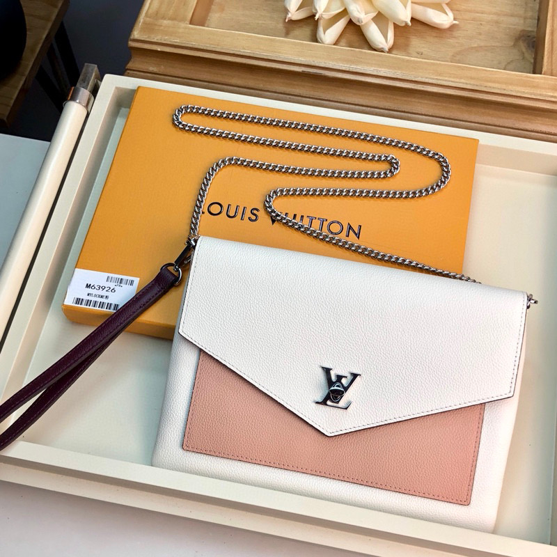Louis Vuitton Backpacks – LVPC1018