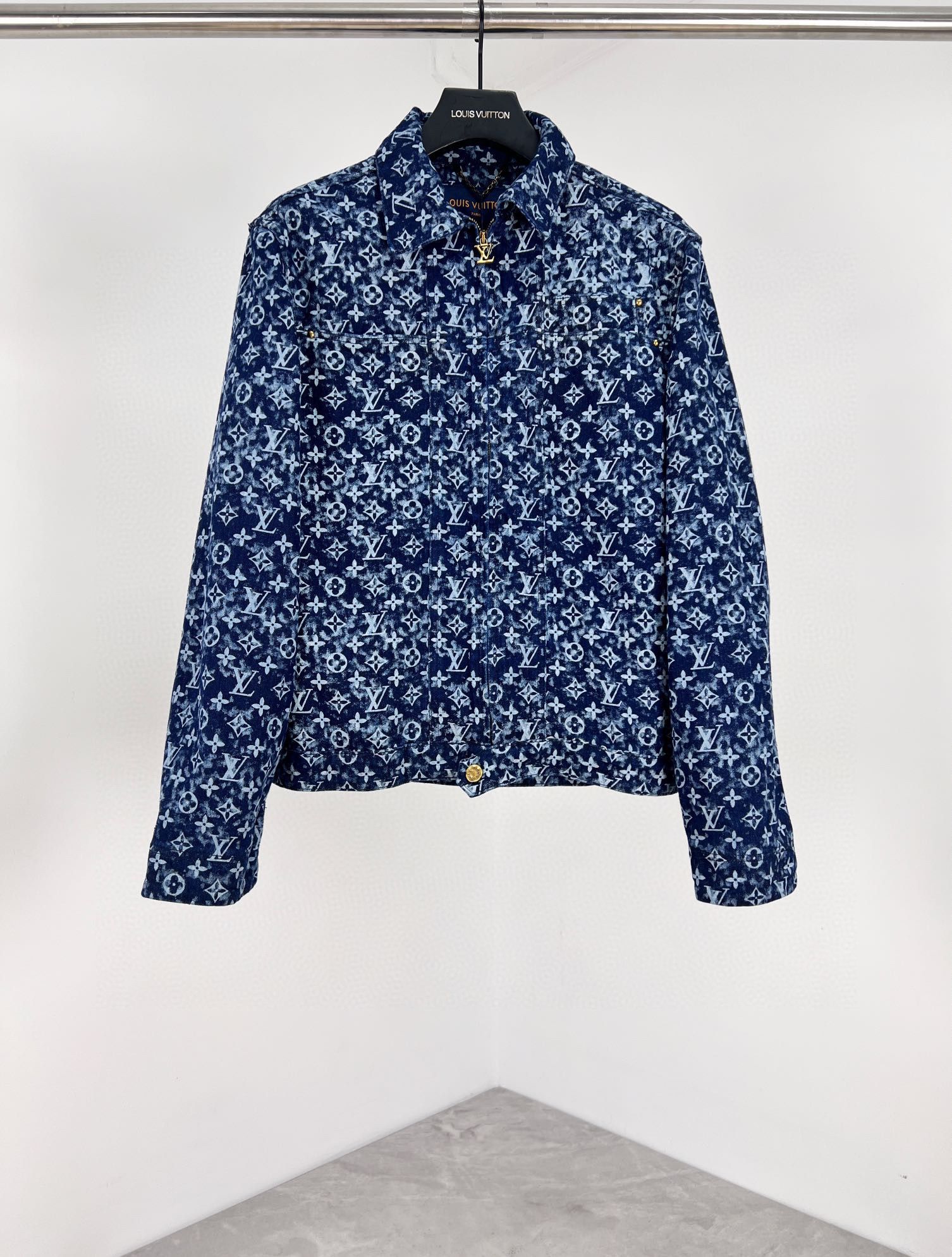 Louis Vuitton Denim Jacket – VEJK1053