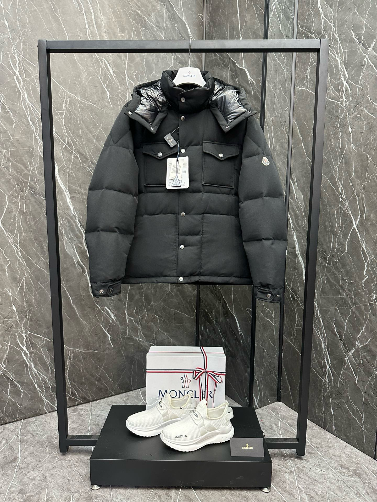 Moncler Jacket – CJKT1737