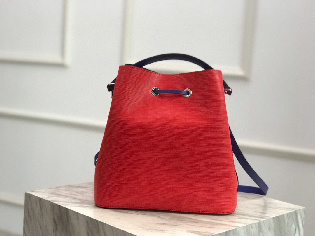 Louis Vuitton Shoulder Bag – LVSH1077