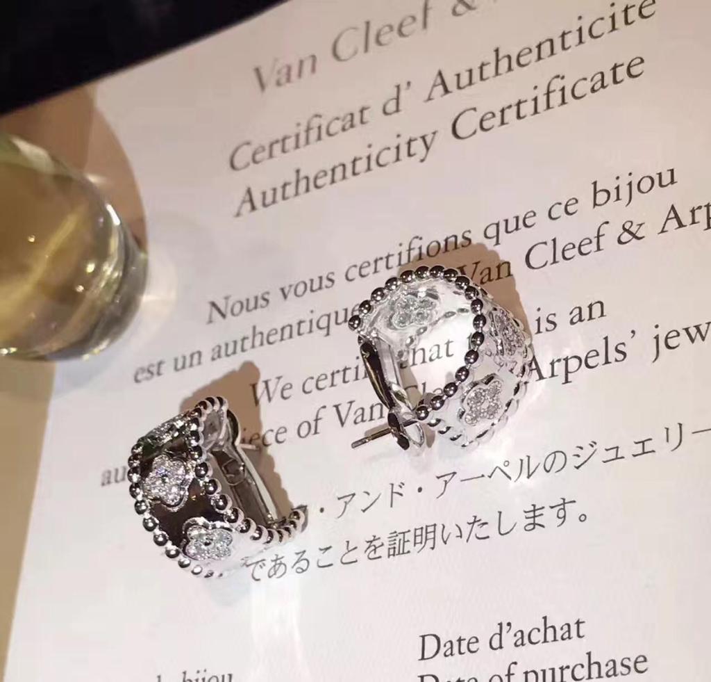 Van Cleef & Arpels Earrings – JWWM1036
