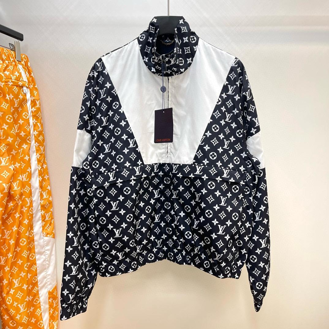 Louis Vuitton Tracksuit – TRSU1160