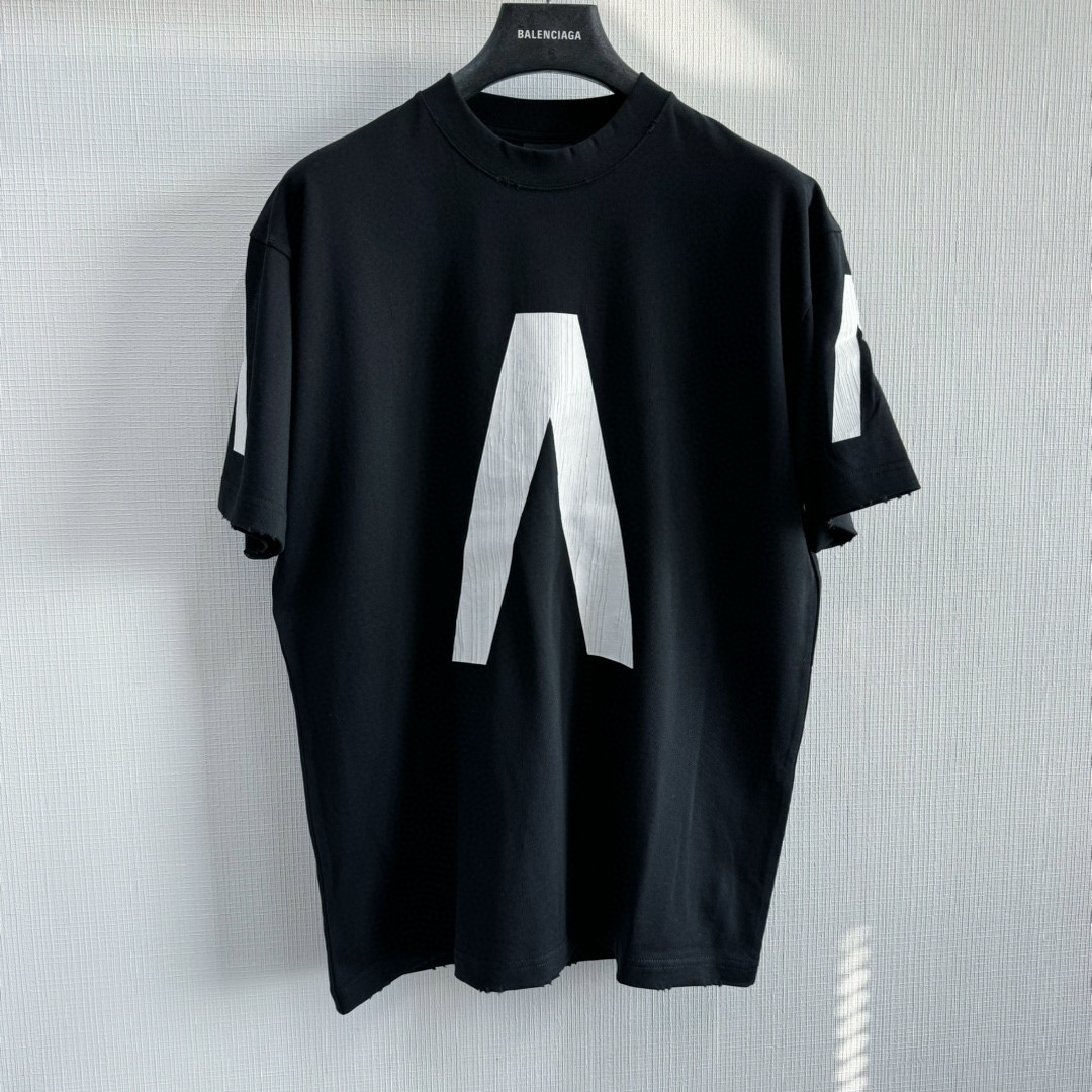 Balenciaga T-Shirt – TSHP2403