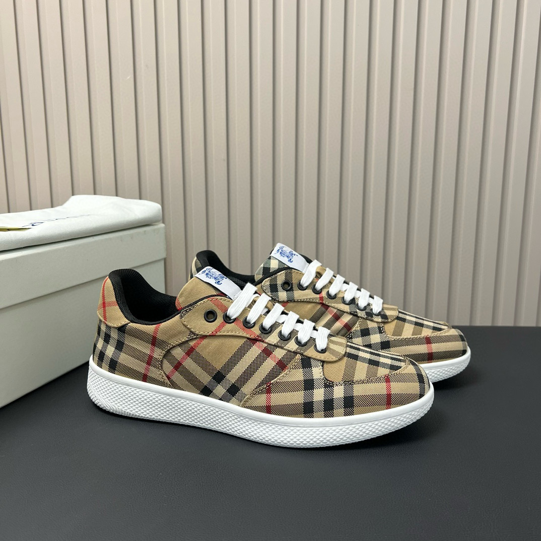 Burberry Sneaker – BBRY1048